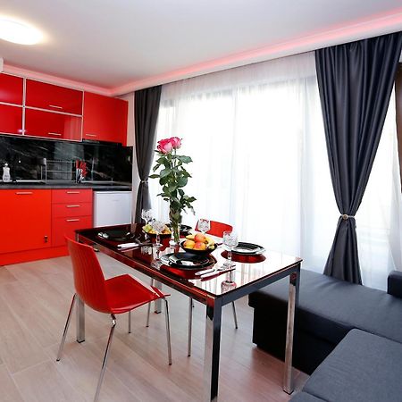 Deluxe 2 Studios City Center Burgas Esterno foto